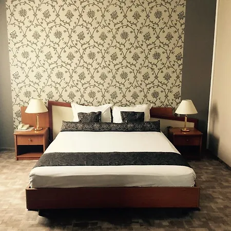 Hotel Millenium 3*
